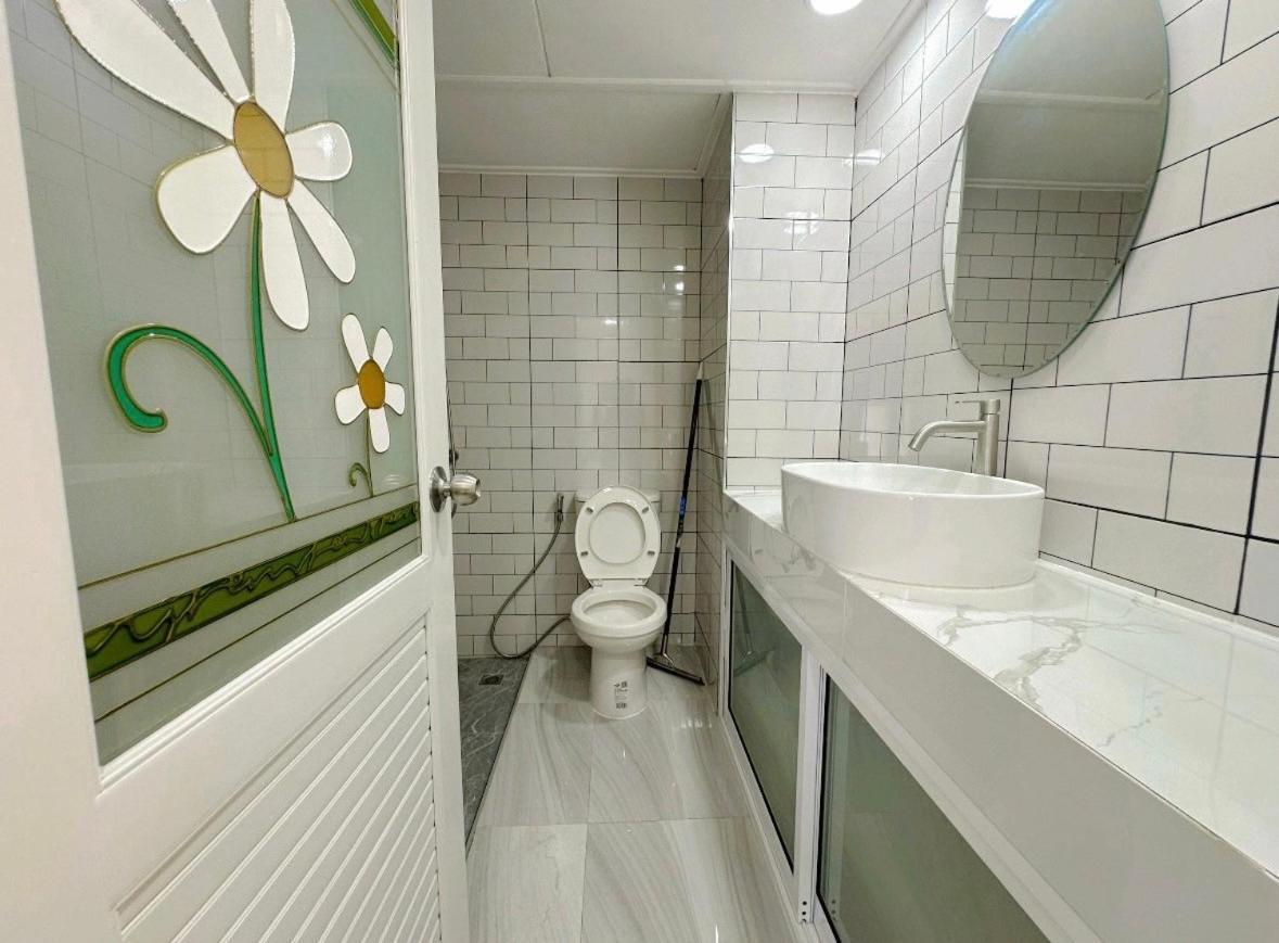 Studio Apartment Diana Estate Condominium Pattaya Exteriör bild