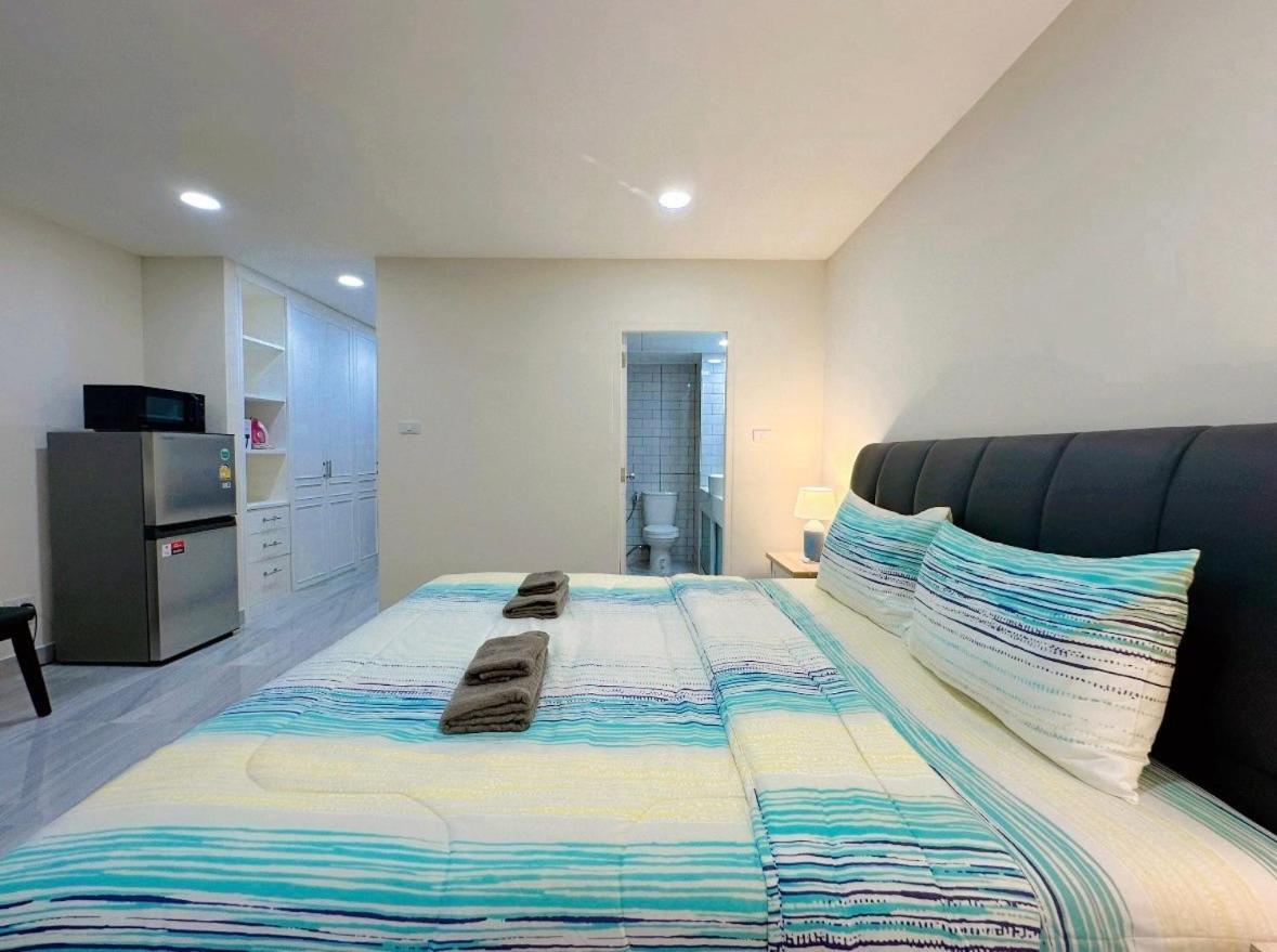 Studio Apartment Diana Estate Condominium Pattaya Exteriör bild